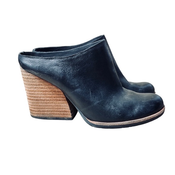 Kork-Ease Shoes - Kork-Ease Black Leather Stacked Block Heel Mule Booties Womens 7.5M